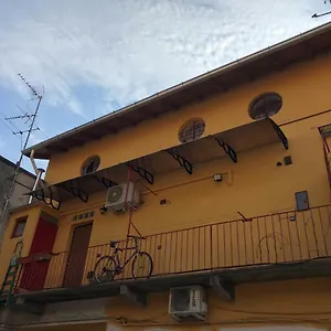 21house - 1 Apartment