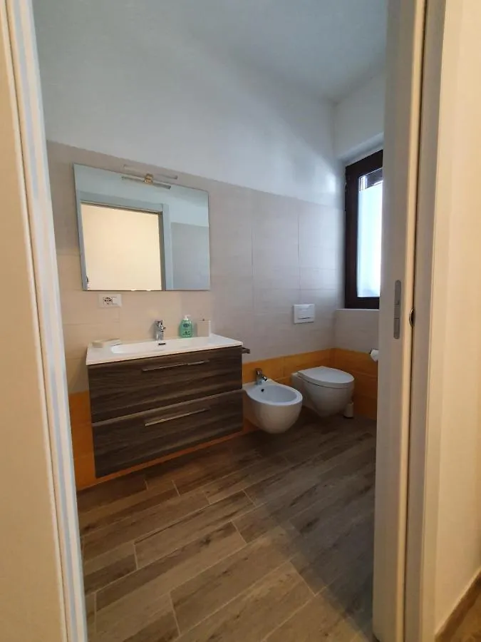 Dream & Fly Apartments Busto Arsizio 0*,